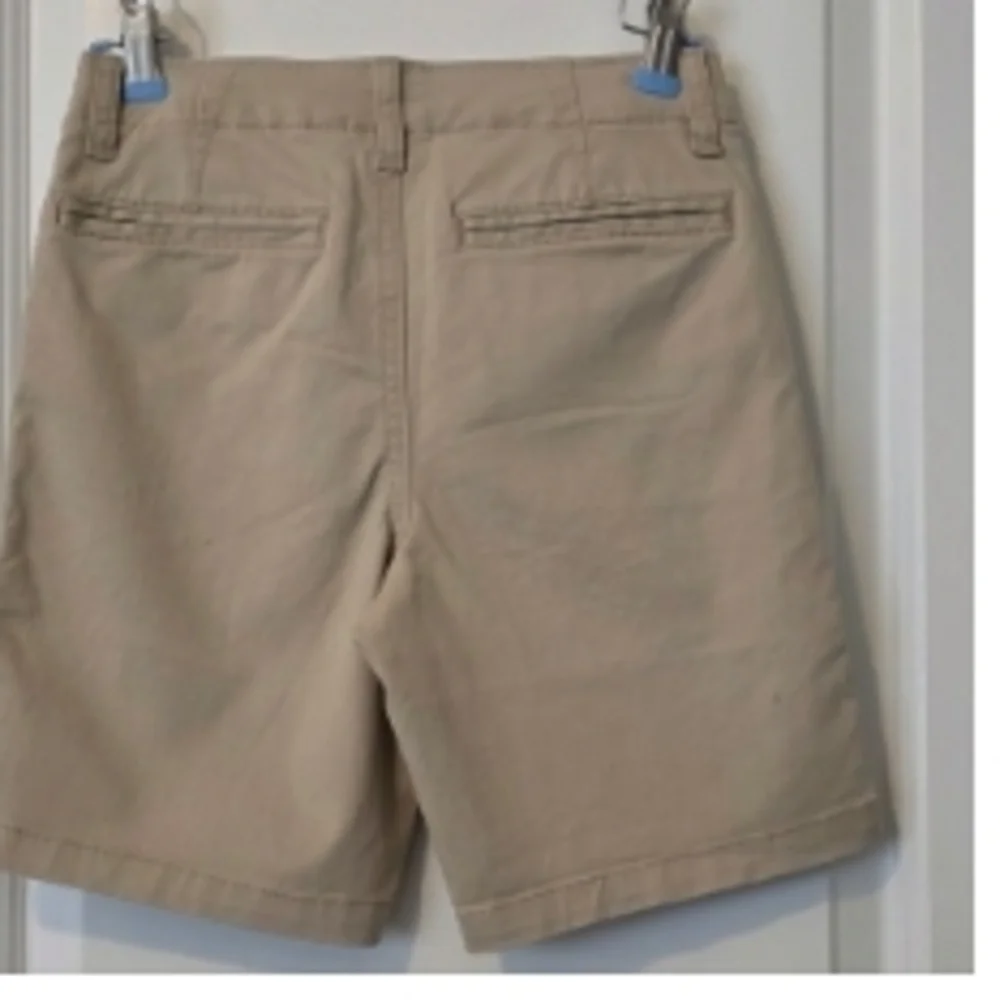 Gap Kids Khaki Shorts Size 8 NWT